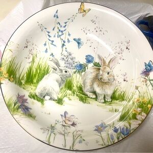 Williams Sonoma Floral Meadow 13.5  Serving  Gold  Easter Table Serving Bowl